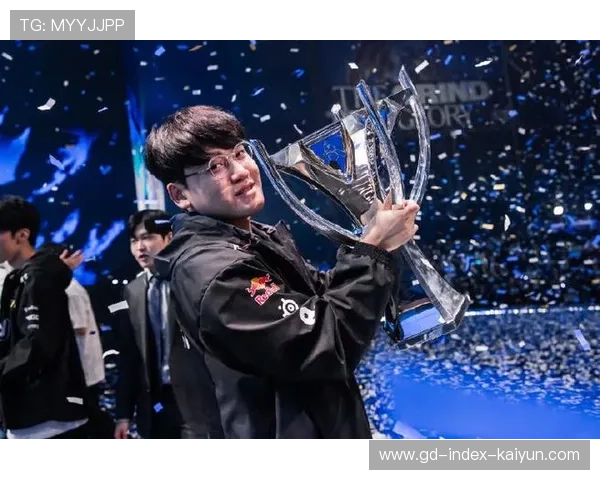 Gumayusi直播回应离开T1：非因网络评价，HLE诚意邀约促成转会