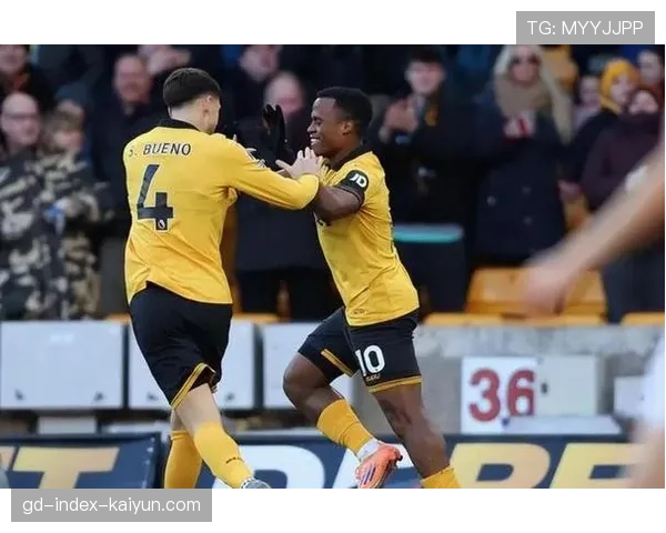 保级大战越发紧张：热刺排名第18仍身陷降级区，落后西汉姆联2分